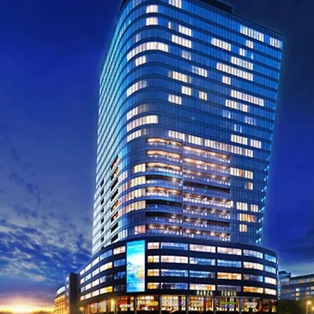 Apartment Hanza Tower White 23 Jacussi & Sauna & Pool